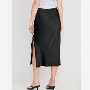 Old Navy - Black Satin Midi Skirt - Size XL